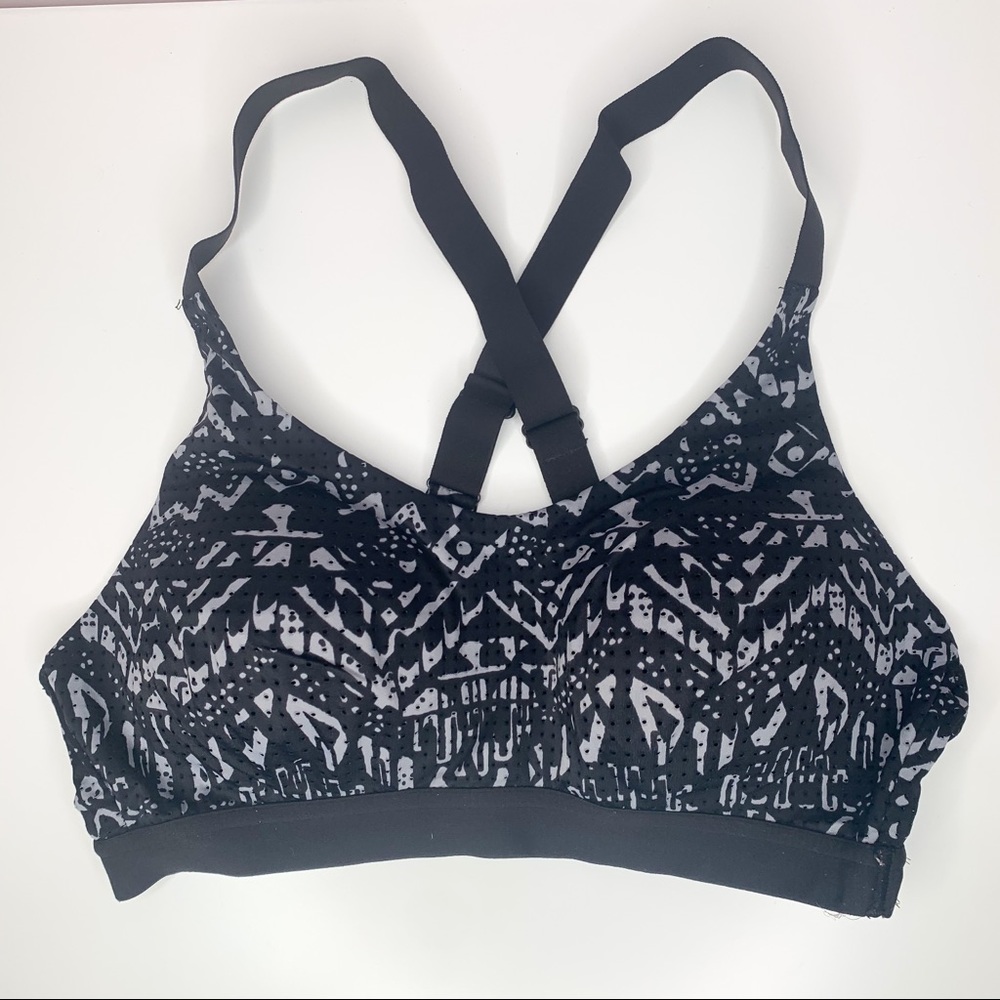 VS X SPORT Size 34B Black Gray Printed Sports Bra